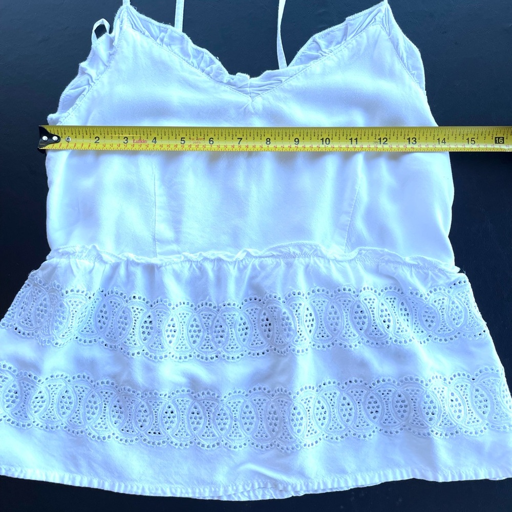 Chic White Lace Women's Camisole‎ (NWOT) - Picture 7 of 10